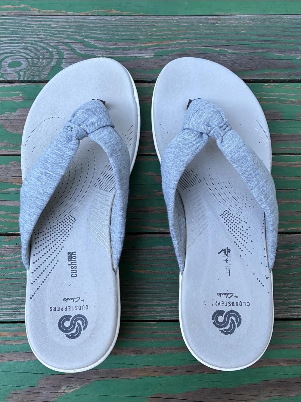 Clarks CloudSteppers Arla Glison Gray  Sandals Sz 7 Slippers Flip Flop - Picture 4 of 12